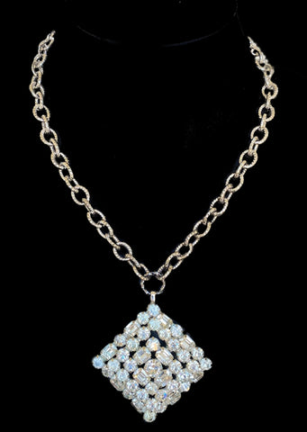 Vintage 1950 Regency Brooch