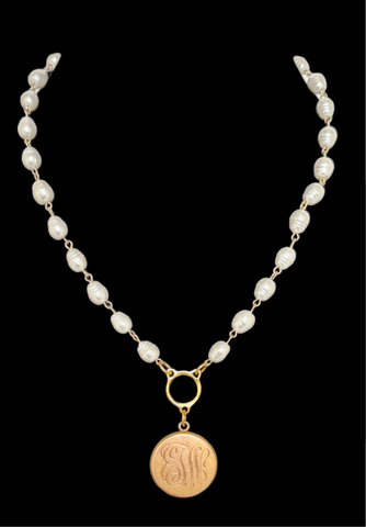 Vintage 1940 Locket